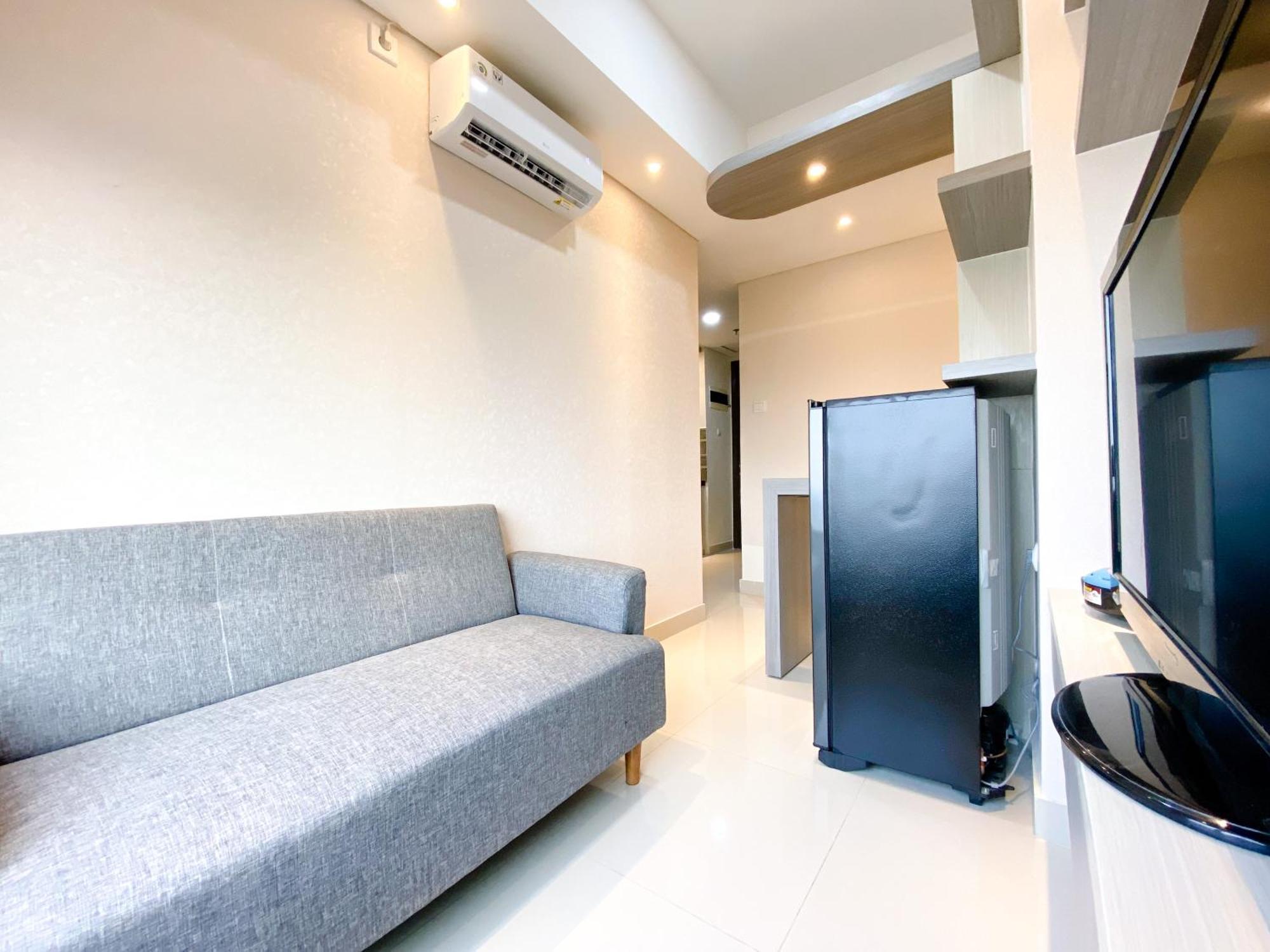 Cozy And Comfort 2br At Pollux Chadstone By Travelio Apartemen *